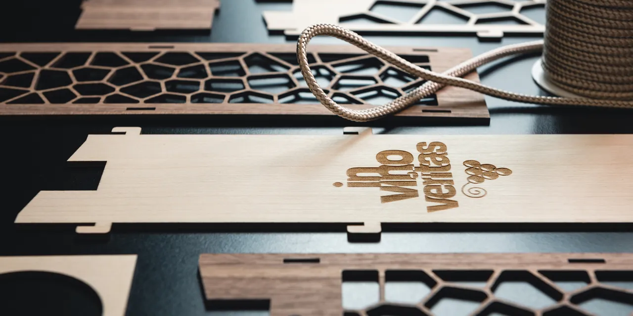Laser-cut wooden parts with Trotec engraving for wine box packaging